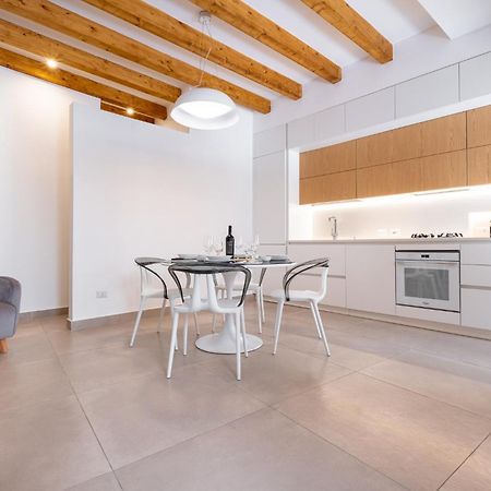 Casa Zummo Ortigia Luxury Apartment Syracuse Bagian luar foto