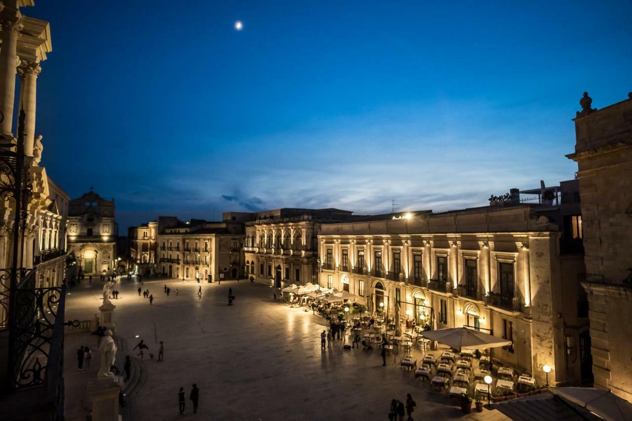 Casa Zummo Ortigia Luxury Apartment Syracuse Bagian luar foto